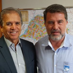 Edinho Araújo com o prefeito de Três Fronteiras, Flavinho Oliveira, em Brasília